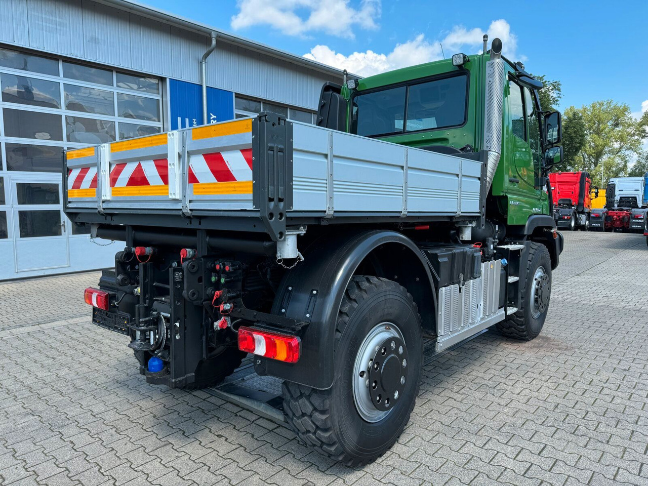 Unimog U435 Kipper mit Reifendruckregelanlage - Tipper: picture 4 Unimog U435 Kipper mit Reifendruckregelanlage - Tipper: picture 4