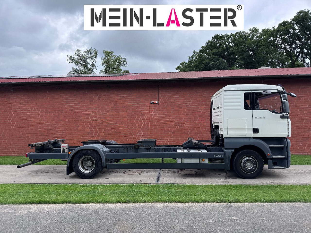 Box truck MAN TGA 18.350 BDF  5 Sitzer Klima nur 209.380 km: picture 19
