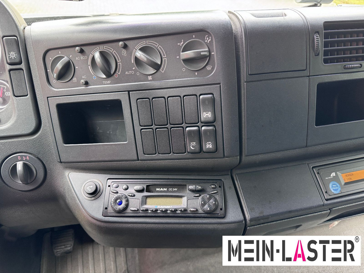 Box truck MAN TGA 18.350 BDF  5 Sitzer Klima nur 209.380 km: picture 12