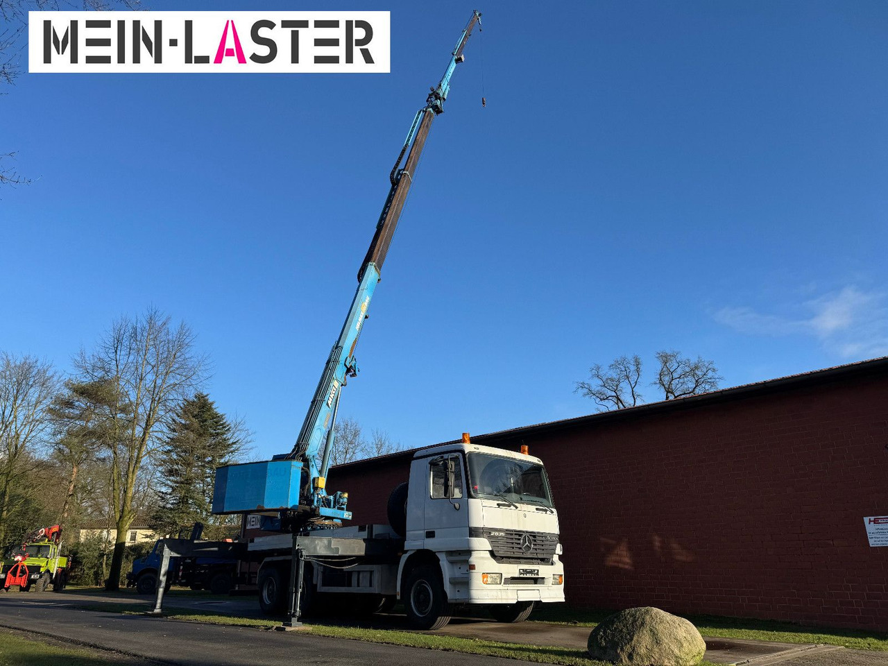Mercedes-Benz 3335 V6 MKG 550 Ta2-a2 -46m 420 kg Funk - Crane truck: picture 5 Mercedes-Benz 3335 V6 MKG 550 Ta2-a2 -46m 420 kg Funk - Crane truck: picture 5