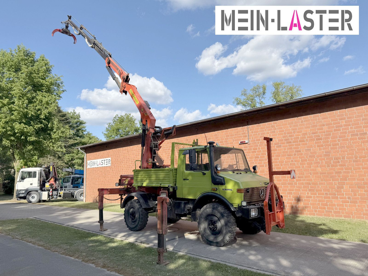 Crane truck Unimog U 1650 PK 10500 Kran 15 m max. 3,9 t Seilwinde: picture 16