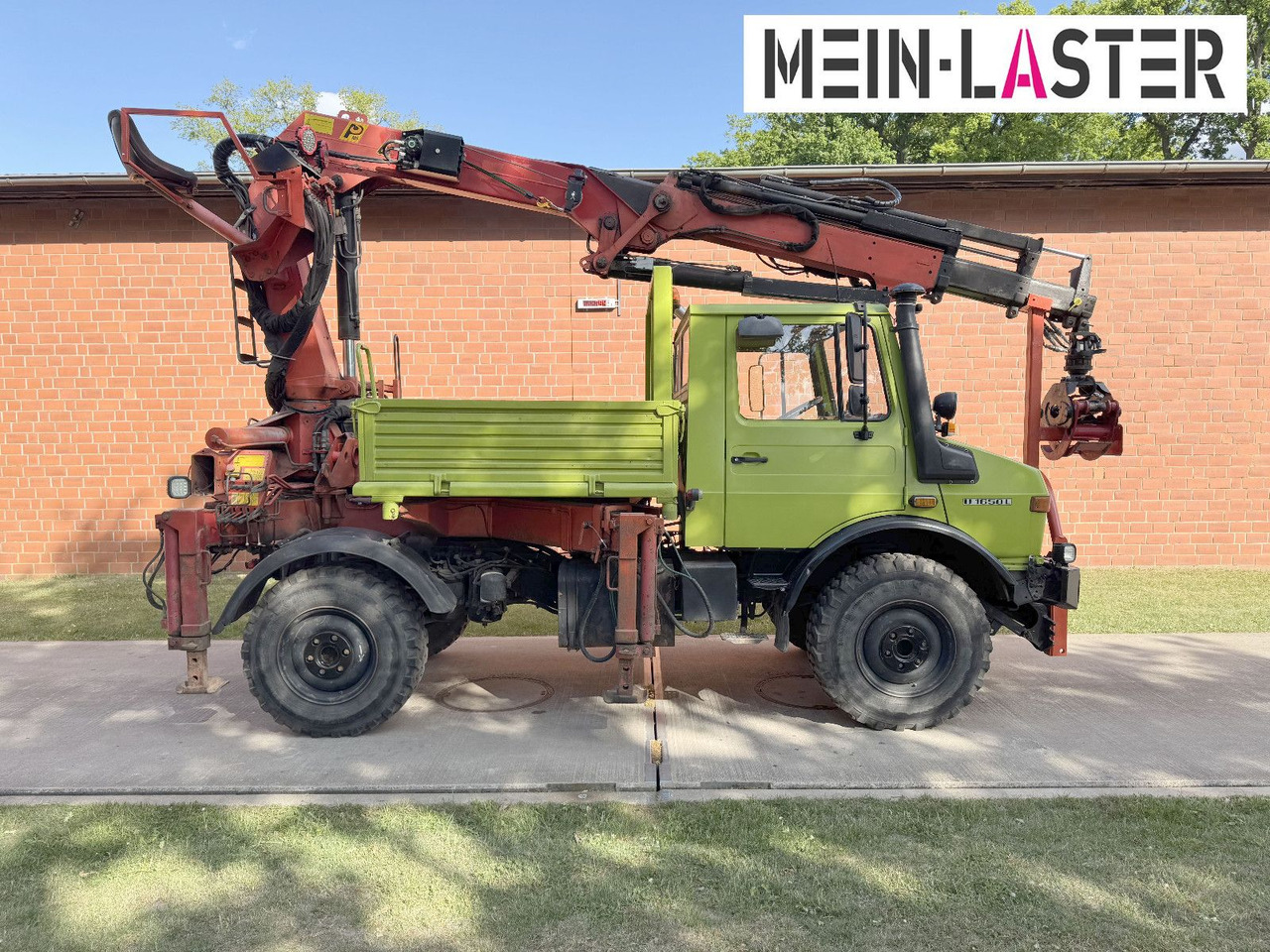 Crane truck Unimog U 1650 PK 10500 Kran 15 m max. 3,9 t Seilwinde: picture 6