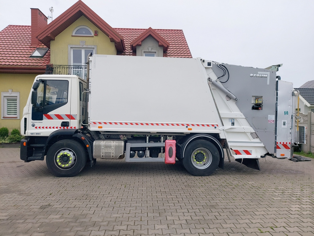 IVECO Eurocargo - Garbage truck: picture 4 IVECO Eurocargo - Garbage truck: picture 4
