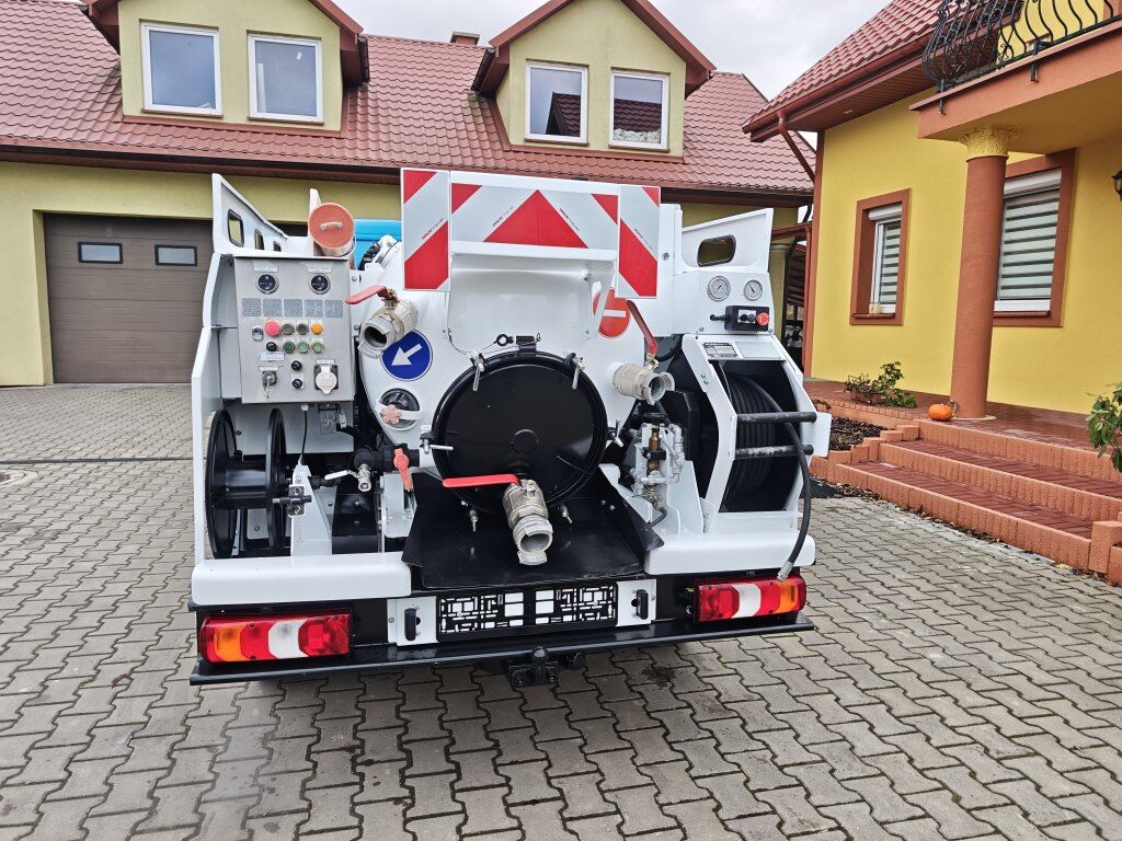 Land Rover Defender 130 RIVARD Premium - Vacuum truck: picture 5 Land Rover Defender 130 RIVARD Premium - Vacuum truck: picture 5