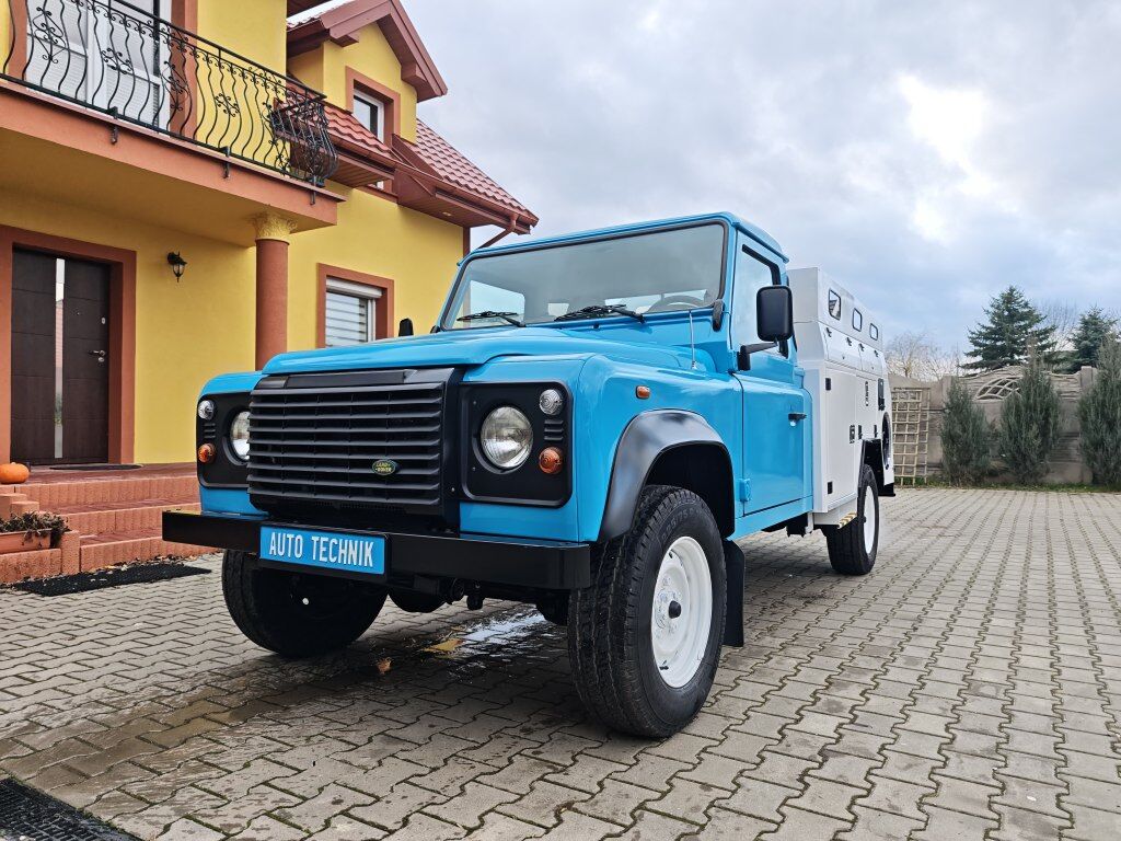 Land Rover Defender 130 RIVARD Premium - Vacuum truck: picture 1 Land Rover Defender 130 RIVARD Premium - Vacuum truck: picture 1