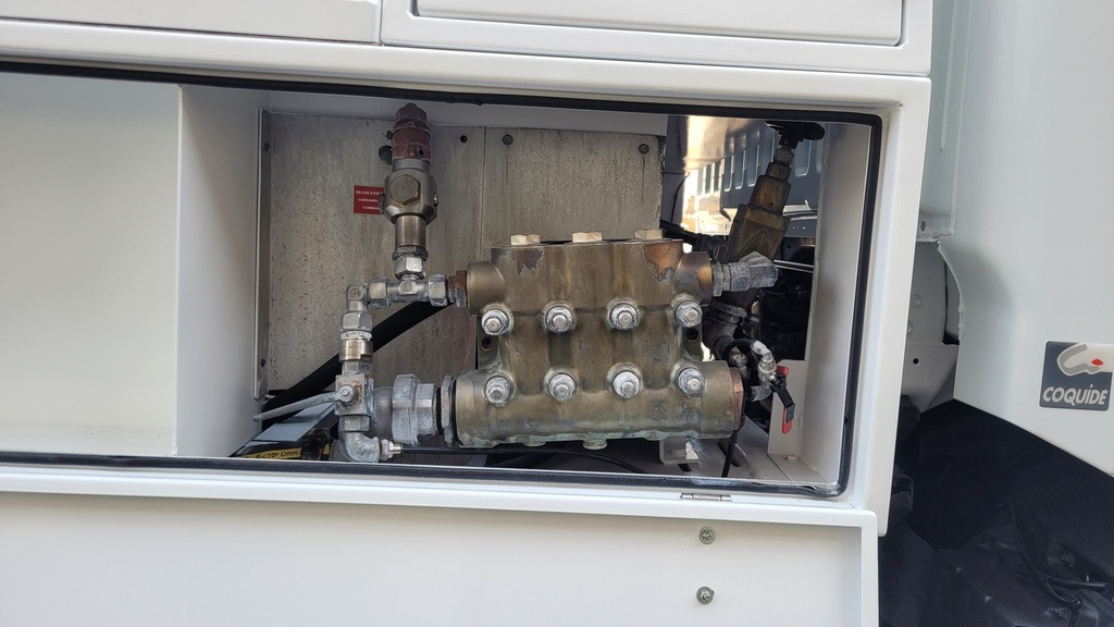 Vacuum truck Renault Maxity 140dxi Kanalreiniger COMBI CLEANER VAACUM Hydrocureur: picture 38