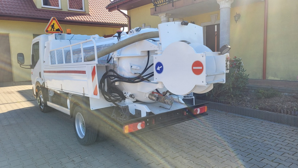 Vacuum truck Renault Maxity 140dxi Kanalreiniger COMBI CLEANER VAACUM Hydrocureur: picture 6