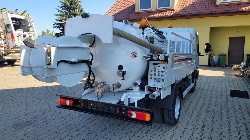 Vacuum truck Renault Maxity 140dxi Kanalreiniger COMBI CLEANER VAACUM Hydrocureur: picture 9