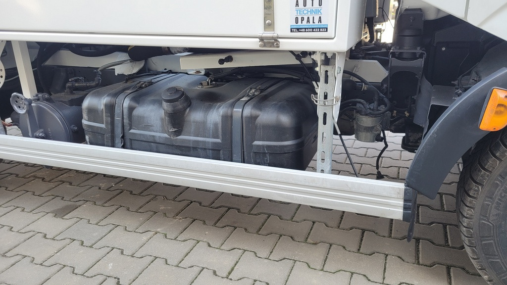 Vacuum truck Renault Maxity 140dxi Kanalreiniger COMBI CLEANER VAACUM Hydrocureur: picture 34