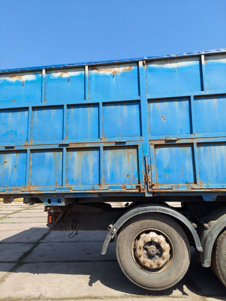 Dropside/ Flatbed truck MAN 26.414: picture 6