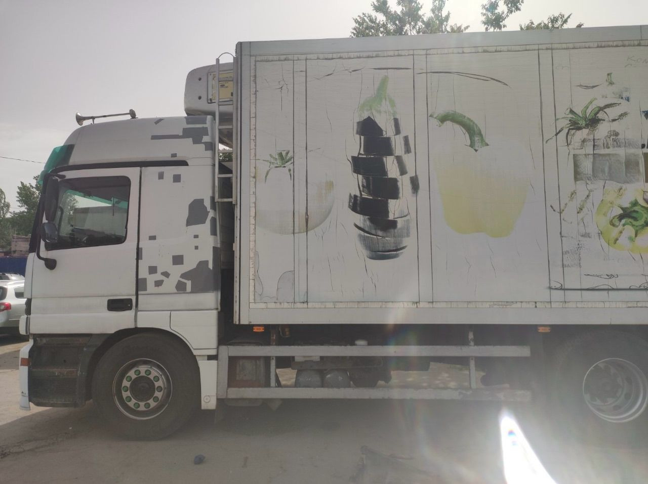 Refrigerator truck MERCEDES-BENZ Actros 2543: picture 7