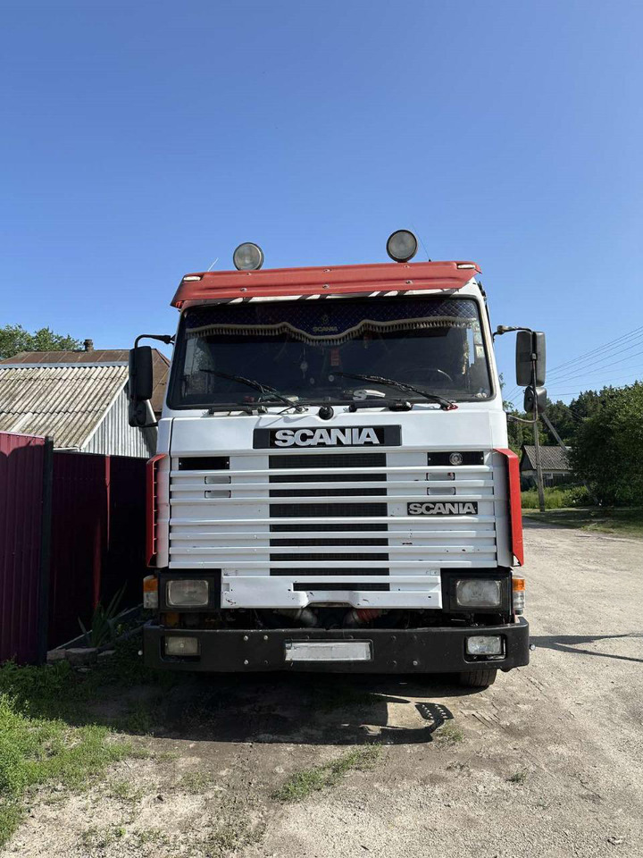 SCANIA 113M.360 - Dropside/ Flatbed truck: picture 3 SCANIA 113M.360 - Dropside/ Flatbed truck: picture 3