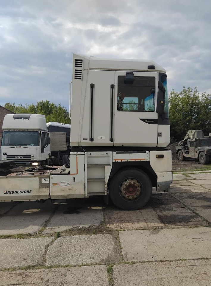 RENAULT Magnum 430 - Tractor unit: picture 4 RENAULT Magnum 430 - Tractor unit: picture 4