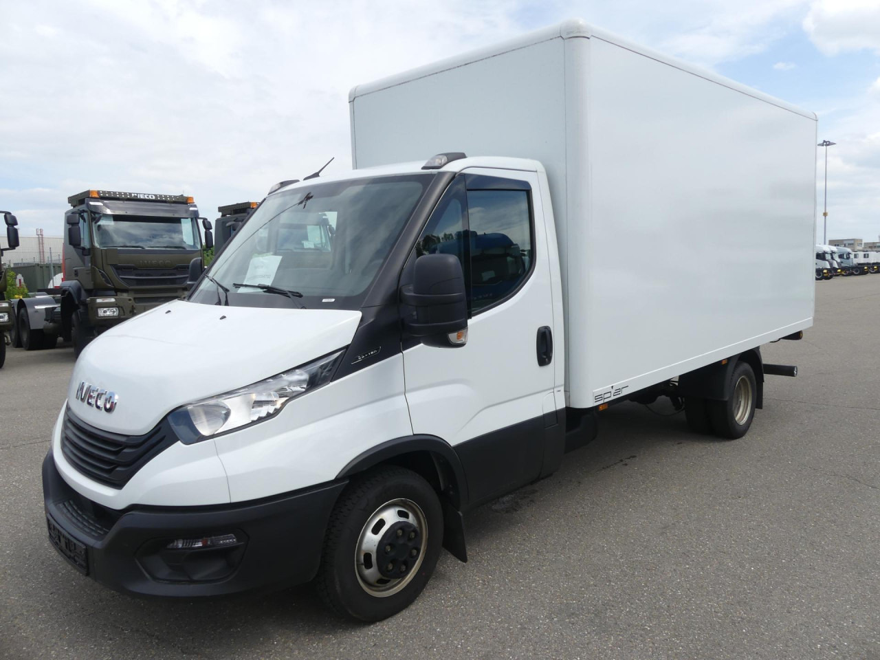 IVECO Daily 35C16H Euro6 Klima ZV - Cab chassis truck: picture 2 IVECO Daily 35C16H Euro6 Klima ZV - Cab chassis truck: picture 2