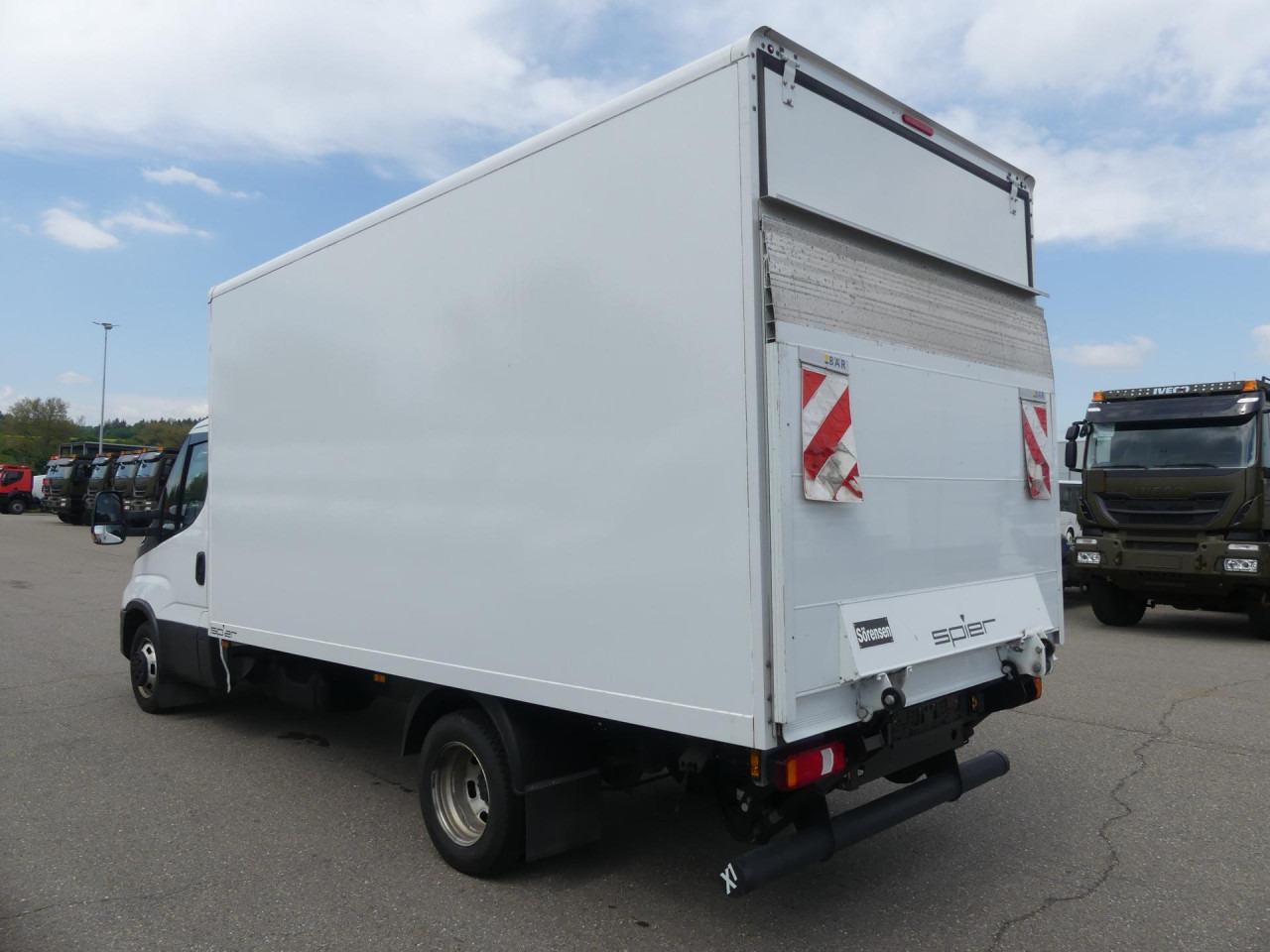 IVECO Daily 35C16H Euro6 Klima ZV - Cab chassis truck: picture 3 IVECO Daily 35C16H Euro6 Klima ZV - Cab chassis truck: picture 3
