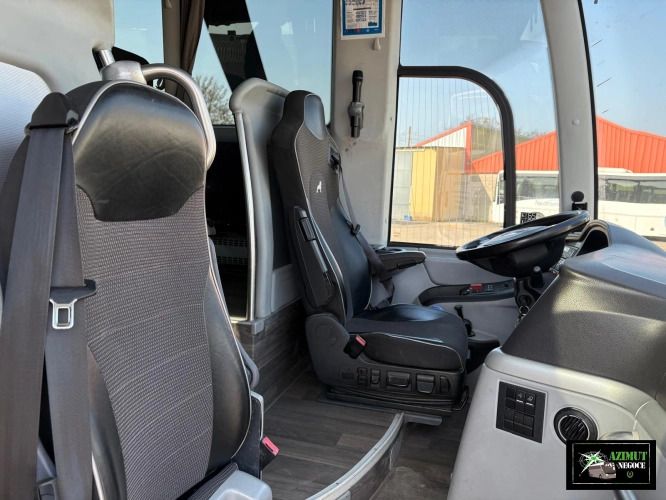 Man R07 - Coach: picture 5 Man R07 - Coach: picture 5