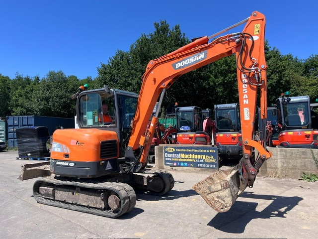 Doosan DX63-3 - Mini excavator: picture 3 Doosan DX63-3 - Mini excavator: picture 3
