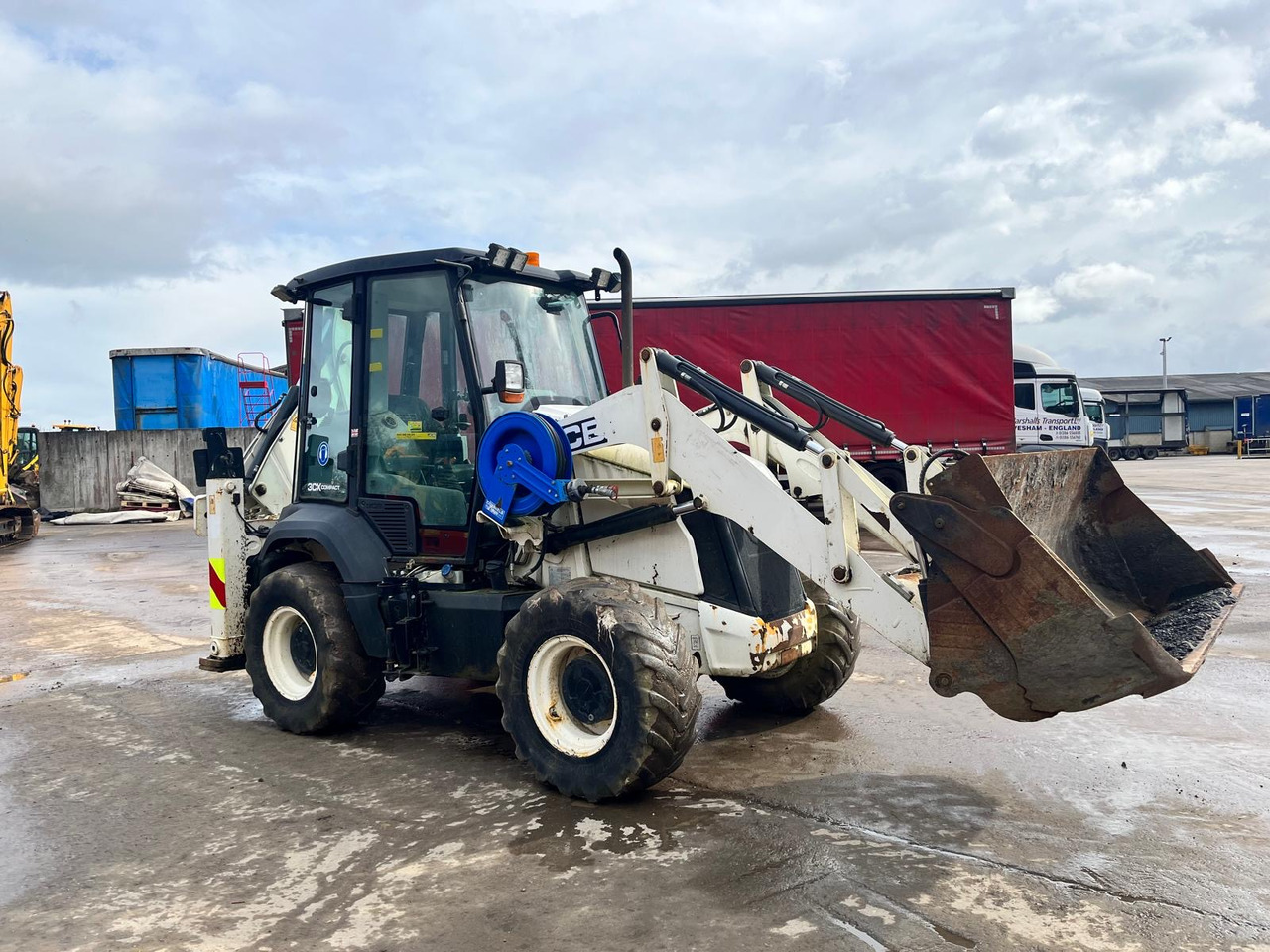 JCB 3CX Compact - Backhoe loader: picture 2 JCB 3CX Compact - Backhoe loader: picture 2