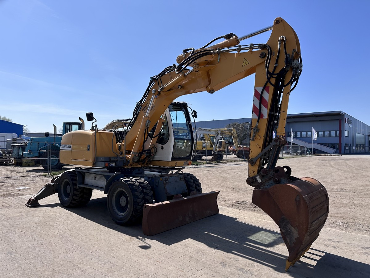 Wheel excavator LIEBHERR A 314 All hydr. lines SW 33- 30 Km/h: picture 7