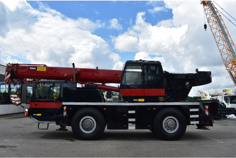 Liebherr LTM 1030-2 - All terrain crane: picture 1 Liebherr LTM 1030-2 - All terrain crane: picture 1