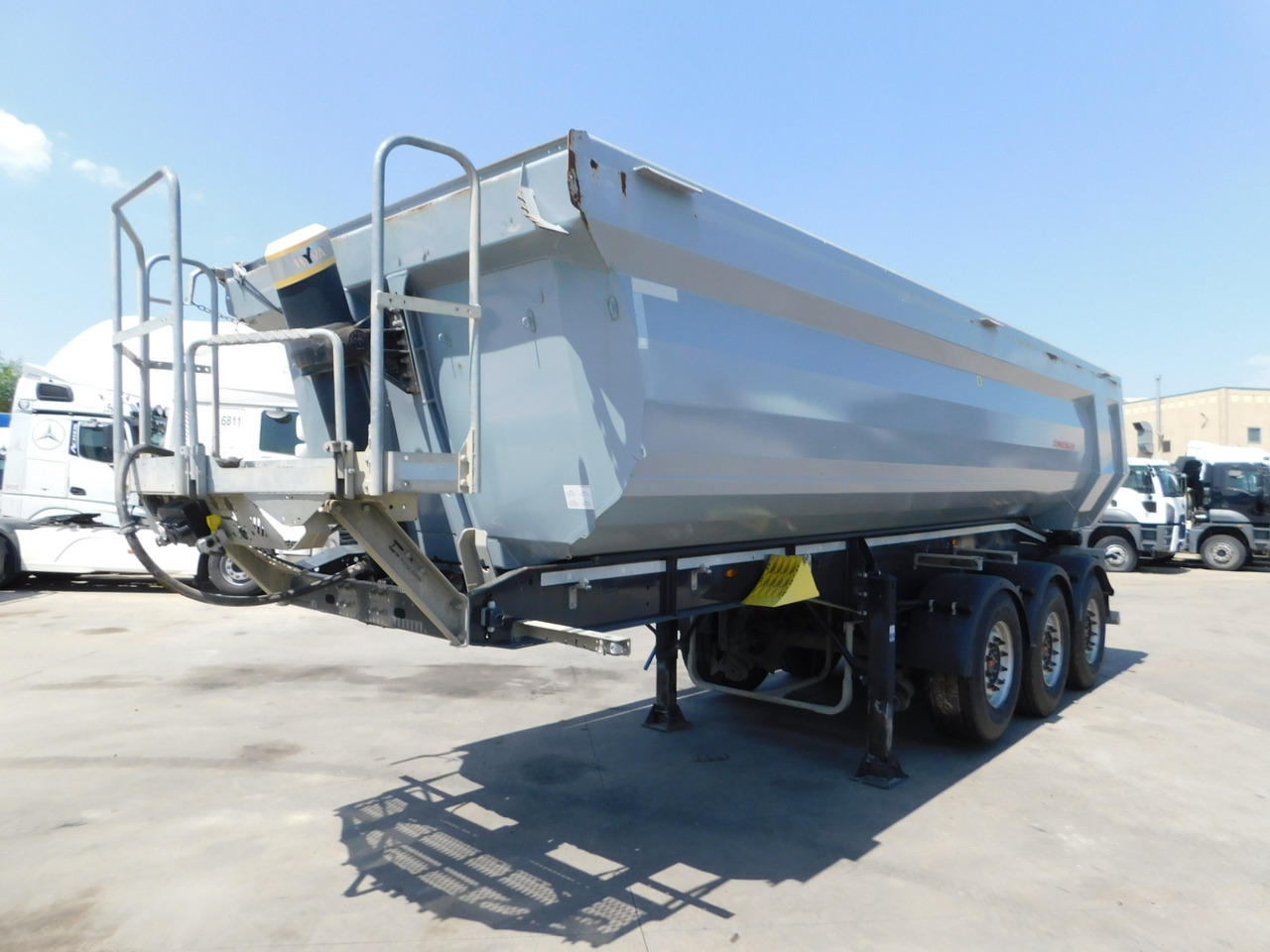 Schwarzmuller K serie sk - Tipper semi-trailer: picture 1 Schwarzmuller K serie sk - Tipper semi-trailer: picture 1