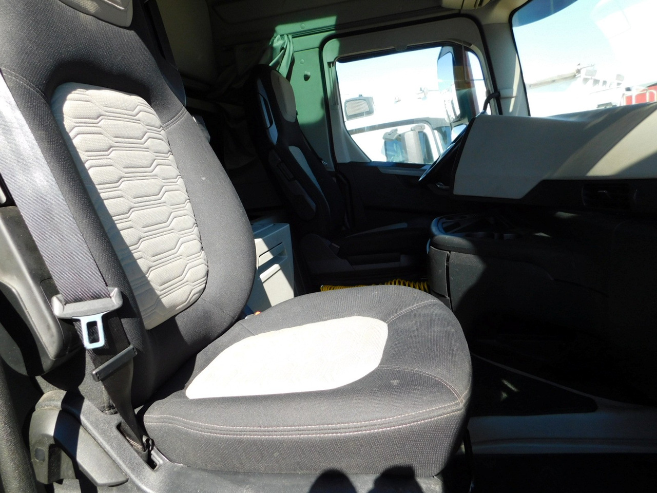 Ford F max 4x2 scab e6 12tx2620 - Tractor unit: picture 5 Ford F max 4x2 scab e6 12tx2620 - Tractor unit: picture 5