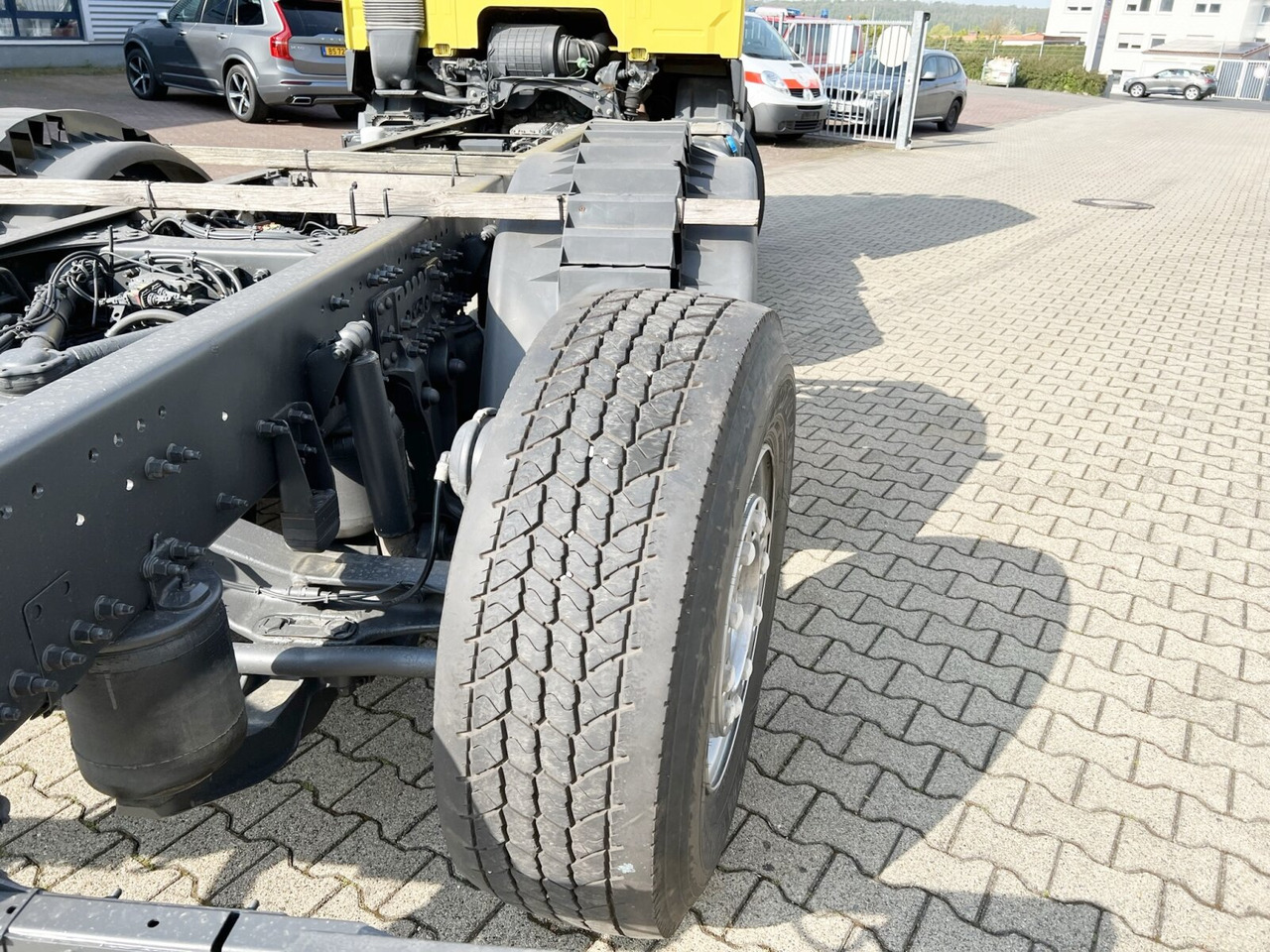 FM 450 6x2 FM 450 6x2, Motorabtrieb, Lenk-/Liftachse - Cab chassis truck: picture 2 FM 450 6x2 FM 450 6x2, Motorabtrieb, Lenk-/Liftachse - Cab chassis truck: picture 2