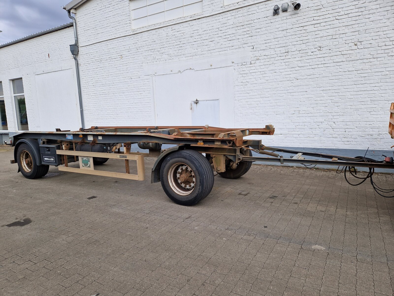 HKM G18 EL 5,0 G18 EL 5,0 Abrollanhänger - Roll-off/ Skip trailer: picture 2 HKM G18 EL 5,0 G18 EL 5,0 Abrollanhänger - Roll-off/ Skip trailer: picture 2