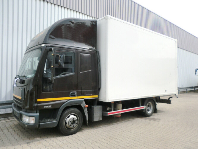 Iveco EuroCargo 75 E 17/4x2 EuroCargo 75 E 17/4,2, 6x VORHANDEN! - Box truck: picture 1 Iveco EuroCargo 75 E 17/4x2 EuroCargo 75 E 17/4,2, 6x VORHANDEN! - Box truck: picture 1