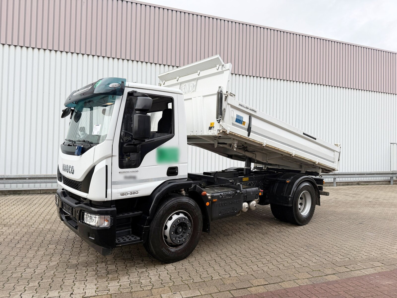 Iveco ML180E32 4x2 ML180E32 4x2 - Tipper: picture 1 Iveco ML180E32 4x2 ML180E32 4x2 - Tipper: picture 1