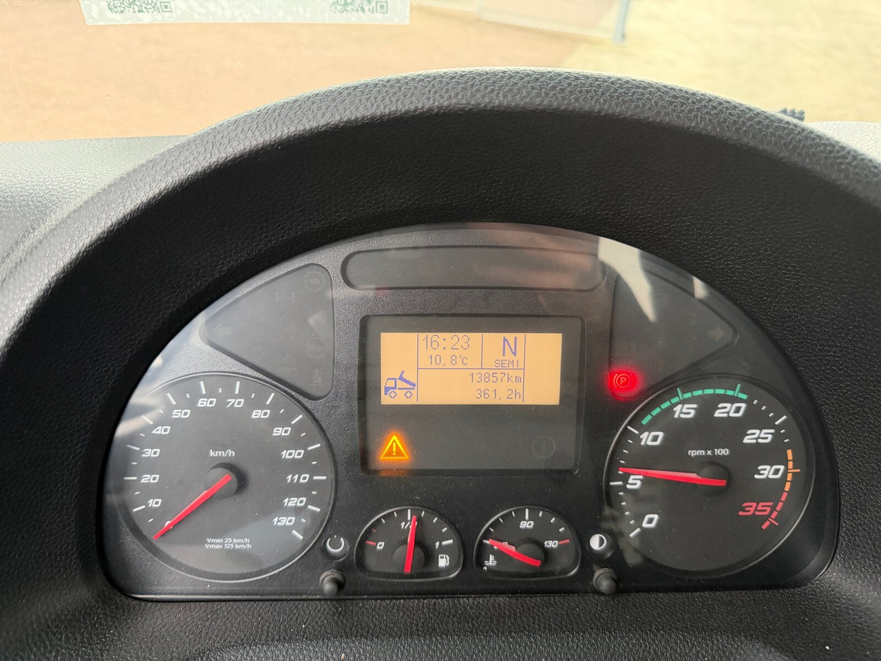 Iveco ML180E32 4x2 ML180E32 4x2 - Tipper: picture 3 Iveco ML180E32 4x2 ML180E32 4x2 - Tipper: picture 3