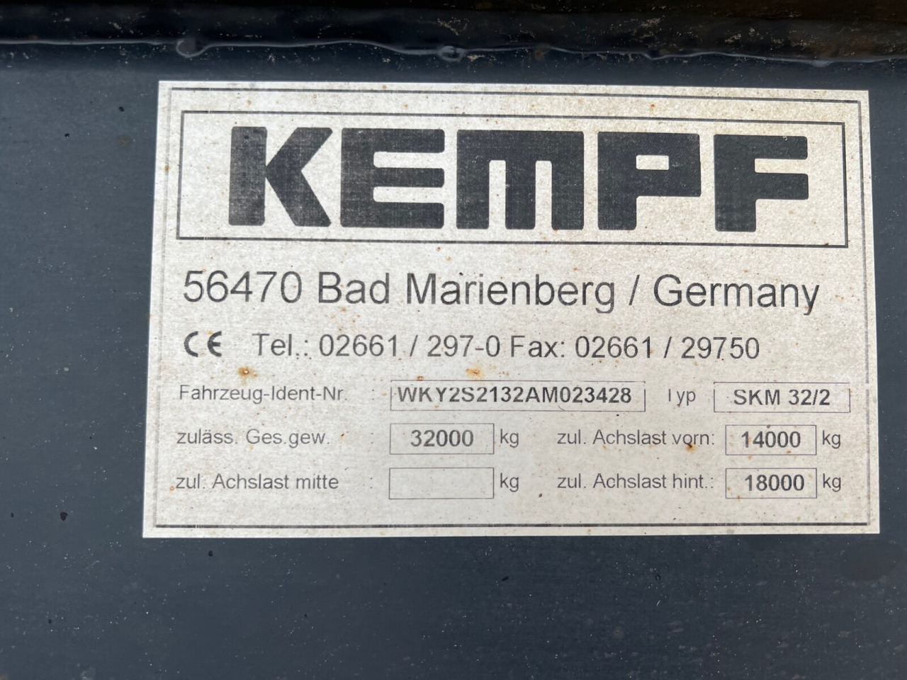 Kempf SKM 32/2 SKM 32/2 Stahlmulde ca. 23m³, Liftachse, Zwillingsbereift - Tipper semi-trailer: picture 4 Kempf SKM 32/2 SKM 32/2 Stahlmulde ca. 23m³, Liftachse, Zwillingsbereift - Tipper semi-trailer: picture 4