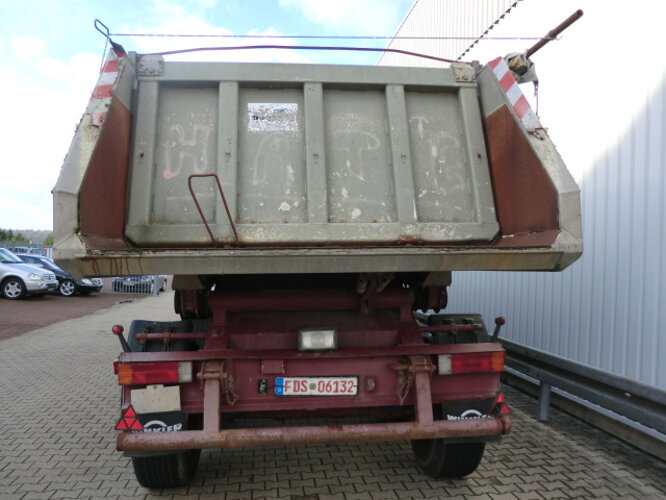 Kögel SKML 18 SKML 18, Alu Kastenmulde ca. 19m³ - Tipper semi-trailer: picture 4 Kögel SKML 18 SKML 18, Alu Kastenmulde ca. 19m³ - Tipper semi-trailer: picture 4