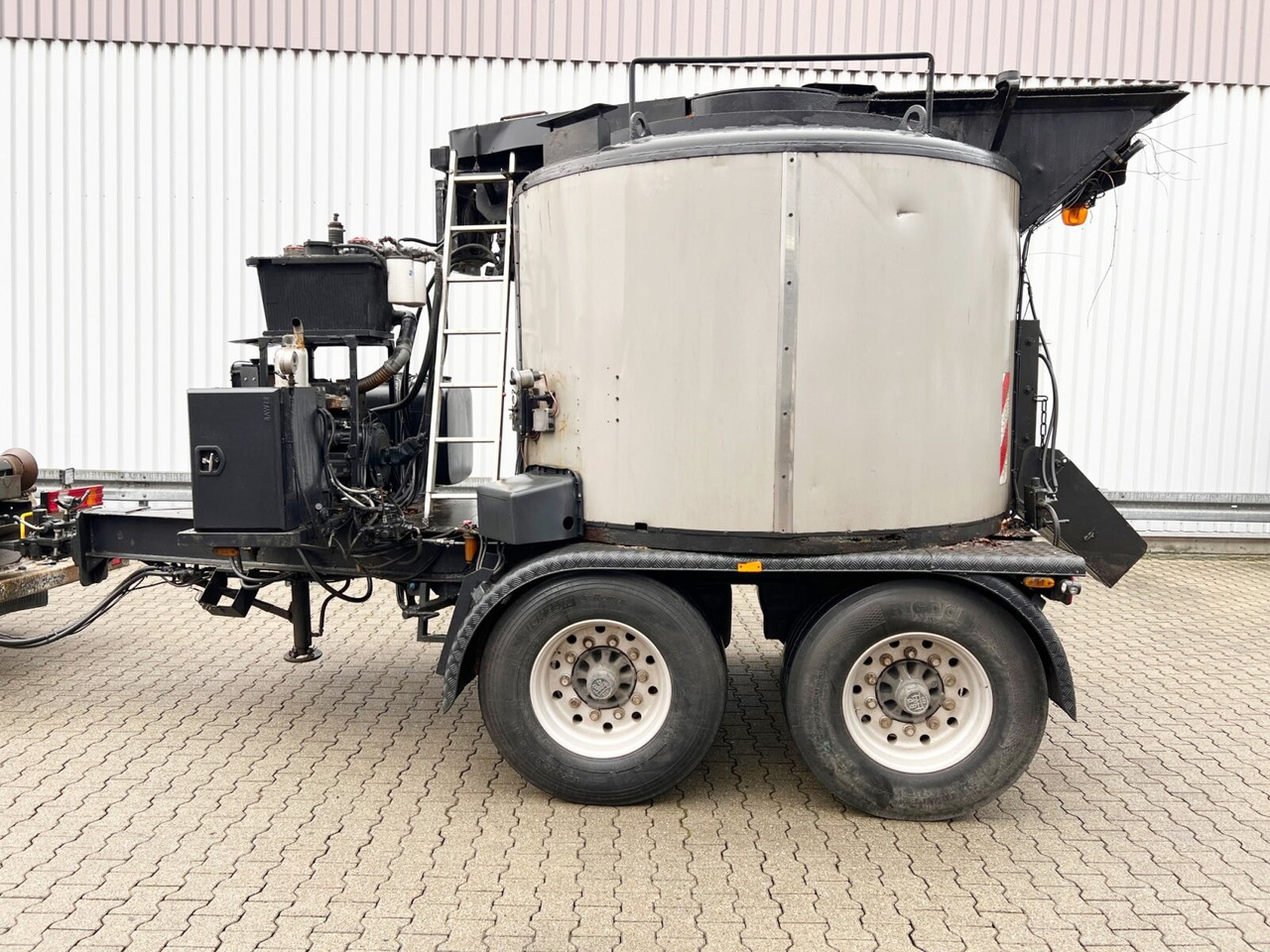 Kutzner KZA 16L, Aspaltkocher Kutzner KZA 16L, Aspaltkocher - Asphalt machine: picture 5 Kutzner KZA 16L, Aspaltkocher Kutzner KZA 16L, Aspaltkocher - Asphalt machine: picture 5