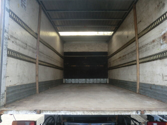 Box truck MAN L35 10.163 4x2: picture 8