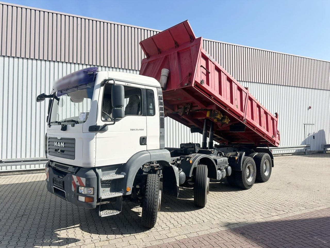 MAN TGA 35.400/440 8x4 BB TGA 35.400/440 8x4 BB - Tipper: picture 1 MAN TGA 35.400/440 8x4 BB TGA 35.400/440 8x4 BB - Tipper: picture 1