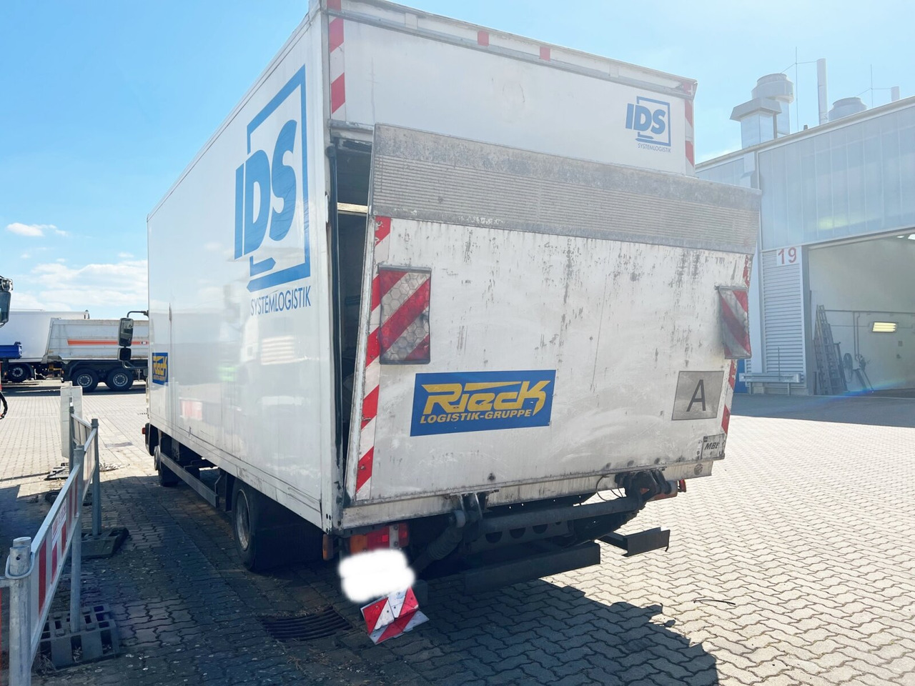 Box truck MAN TGL 7.150 4x2 BL TGL 7.150 4X2 BL mit MBB LBW: picture 6 Box truck MAN TGL 7.150 4x2 BL TGL 7.150 4X2 BL mit MBB LBW: picture 6