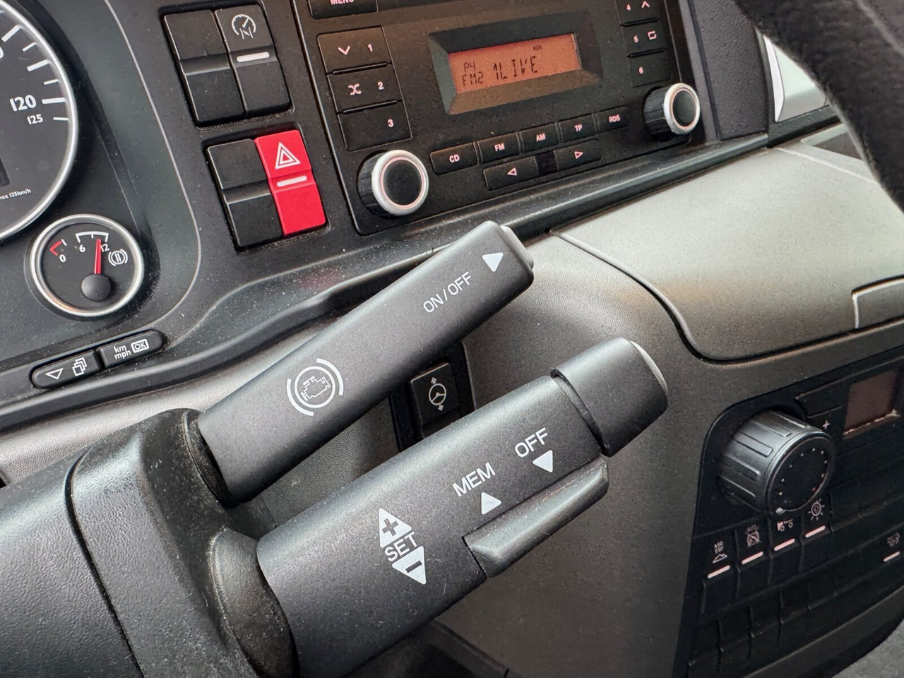 Box truck MAN TGL 8.150 4x2 BL TGL 8.150 4x2 BL, Möbelkoffer mit Rolltor: picture 6