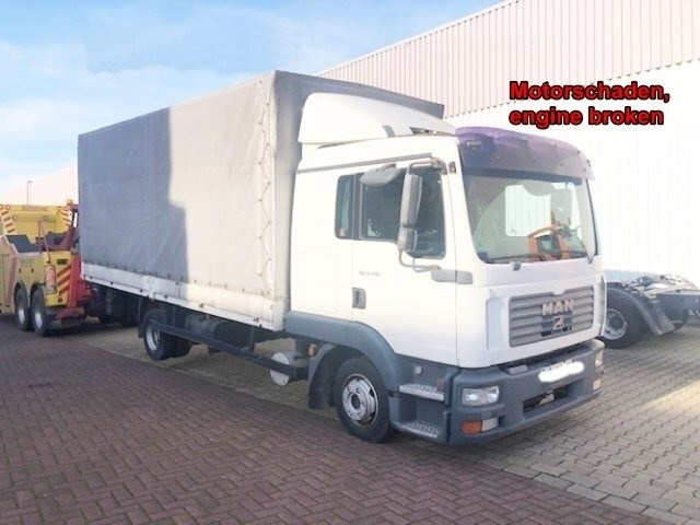 MAN TGL 8.210 BL 4x2 TGL 8.210 BL 4x2 mit LBW, Motorschaden! - Curtain side truck: picture 1 MAN TGL 8.210 BL 4x2 TGL 8.210 BL 4x2 mit LBW, Motorschaden! - Curtain side truck: picture 1