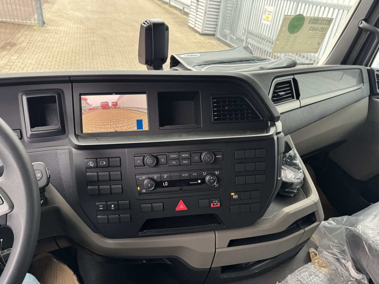 MAN TGM 18.320 4x2 BL TGM 18.320 4x2 BL - Cab chassis truck: picture 4 MAN TGM 18.320 4x2 BL TGM 18.320 4x2 BL - Cab chassis truck: picture 4