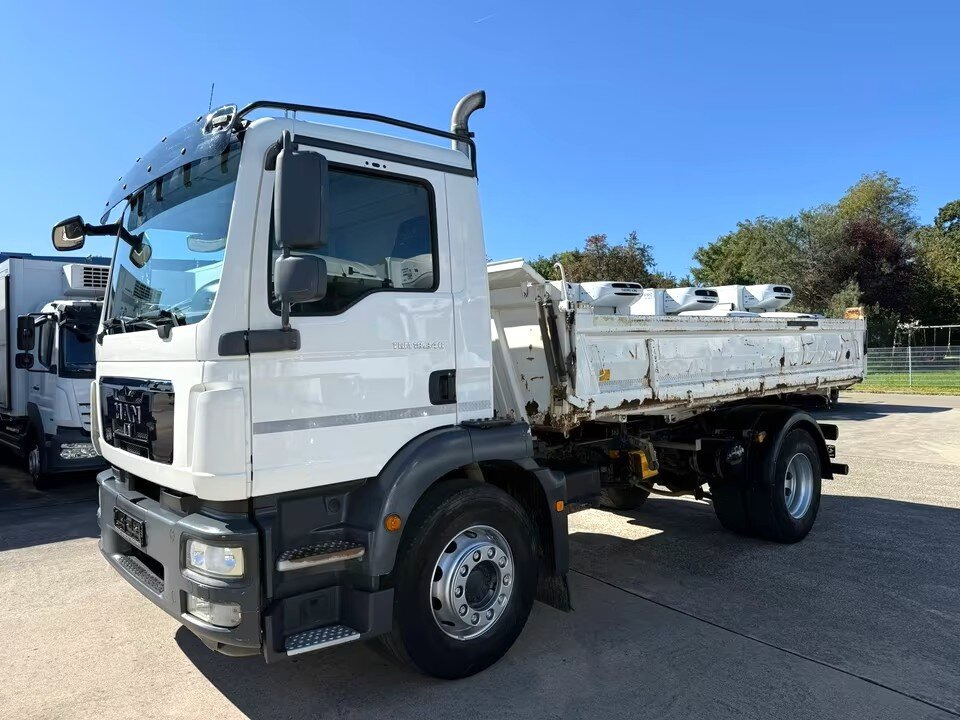 MAN TGM 18.340 4x2 BB TGM 18.340 4x2 BB - Tipper: picture 3 MAN TGM 18.340 4x2 BB TGM 18.340 4x2 BB - Tipper: picture 3