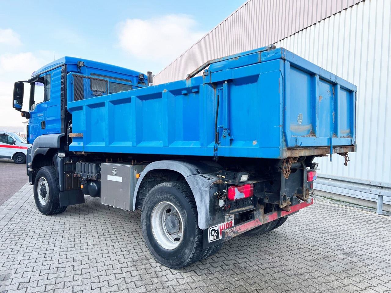 MAN TGS 18.360 4X4 BL TGS 18.360 4X4 BL, Hinterkipper, hydr. Heckklappe, Winterdienstausstattung - Tipper: picture 2 MAN TGS 18.360 4X4 BL TGS 18.360 4X4 BL, Hinterkipper, hydr. Heckklappe, Winterdienstausstattung - Tipper: picture 2