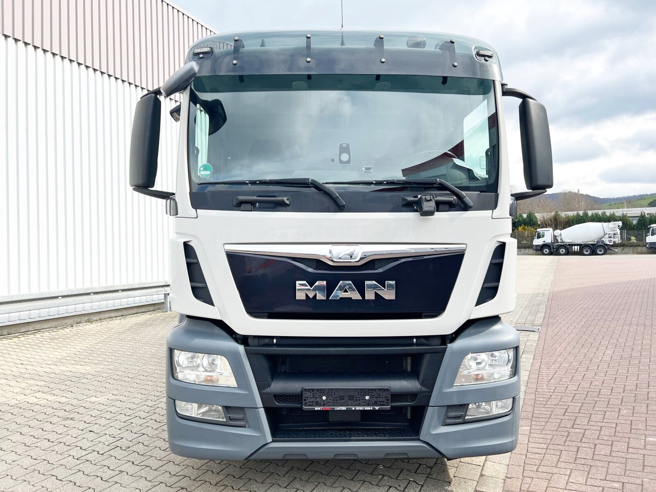 Hook lift truck, Crane truck MAN TGS 26.360/400 6x2-4 BL TGS 26.360/400 6x2-4 BL, Lenk-/Lift, Kran Atlas AK 206.3E A5, Funk: picture 8 Hook lift truck, Crane truck MAN TGS 26.360/400 6x2-4 BL TGS 26.360/400 6x2-4 BL, Lenk-/Lift, Kran Atlas AK 206.3E A5, Funk: picture 8