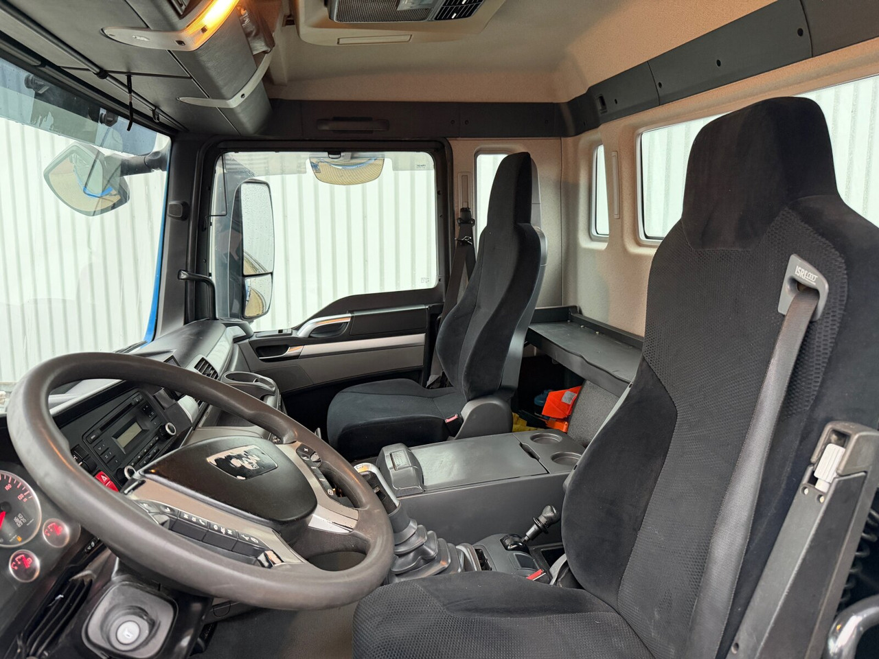 MAN TGS 26.440 6X4 BB TGS 26.440 6X4 BB, Tele-Absetzer - Skip loader truck: picture 3 MAN TGS 26.440 6X4 BB TGS 26.440 6X4 BB, Tele-Absetzer - Skip loader truck: picture 3