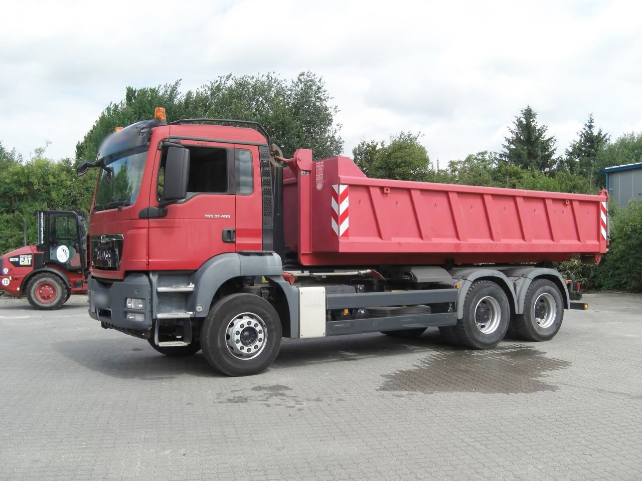 MAN TGS 33.400 6x4 BL TGS 33.400 6x4 BL - Hook lift truck: picture 4 MAN TGS 33.400 6x4 BL TGS 33.400 6x4 BL - Hook lift truck: picture 4