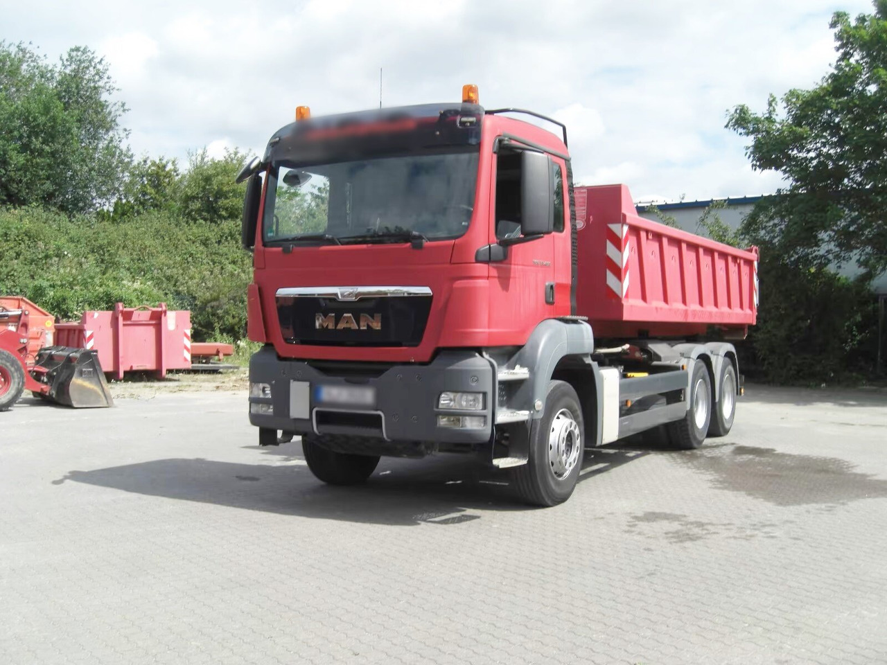 MAN TGS 33.400 6x4 BL TGS 33.400 6x4 BL - Hook lift truck: picture 1 MAN TGS 33.400 6x4 BL TGS 33.400 6x4 BL - Hook lift truck: picture 1