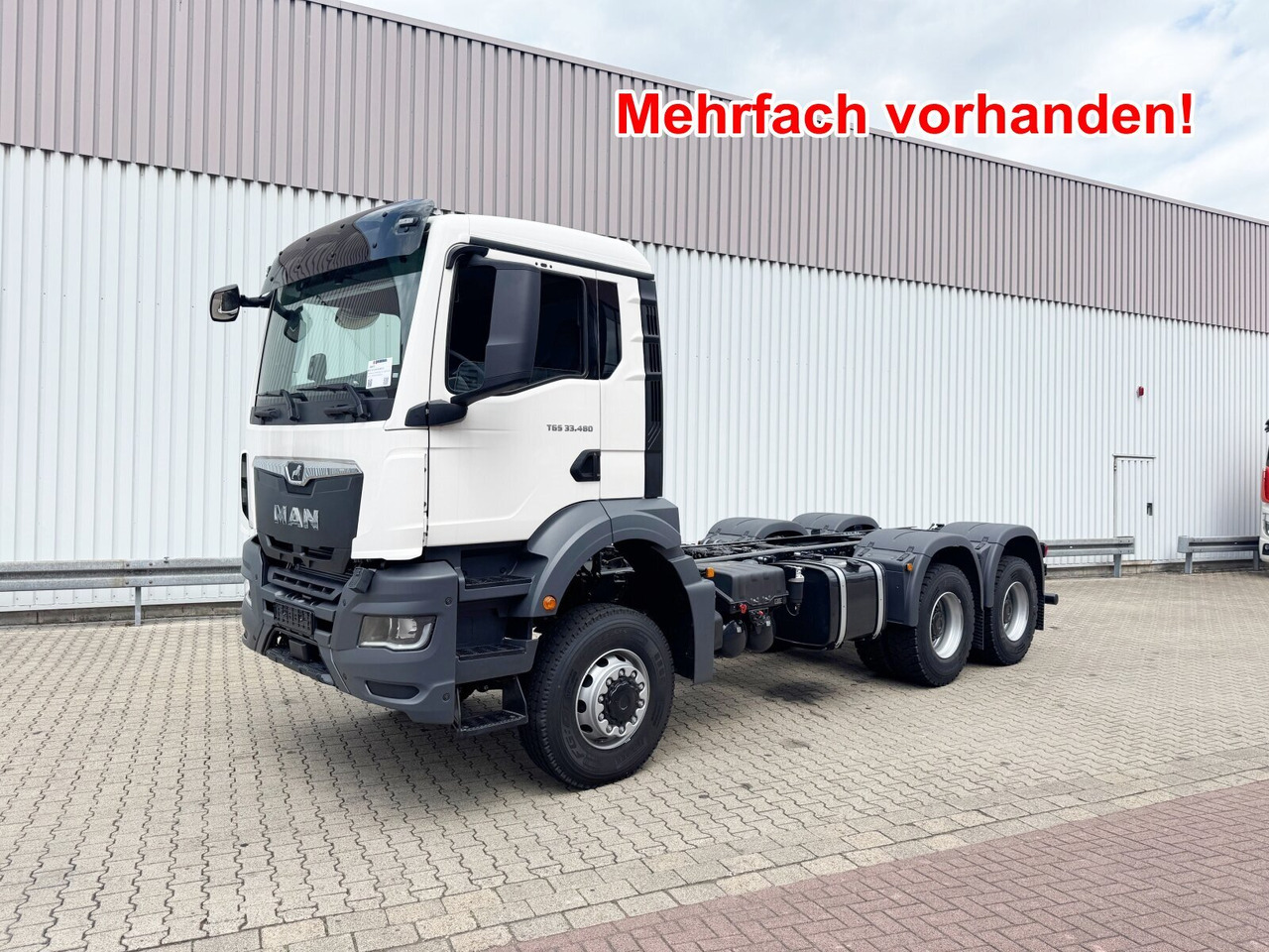 MAN TGS 33.480 6x6 BB CH TGS 33.480 6x6 BB CH, Hohe Bauart, Nebenantrieb - Cab chassis truck: picture 1 MAN TGS 33.480 6x6 BB CH TGS 33.480 6x6 BB CH, Hohe Bauart, Nebenantrieb - Cab chassis truck: picture 1