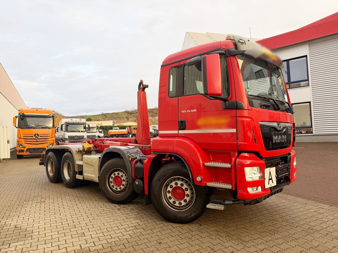 Hook lift truck MAN TGS 35.500 8x4 BB TGS 35.500 8x4 BB, Pritarder, Meiller RK 30.65: picture 9 Hook lift truck MAN TGS 35.500 8x4 BB TGS 35.500 8x4 BB, Pritarder, Meiller RK 30.65: picture 9