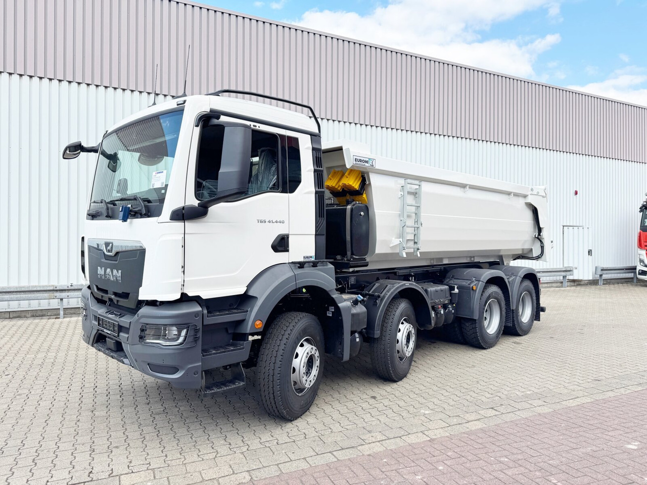 New Cab chassis truck MAN TGS 41.440/480 8x4 BB TGS 41.440/480 8x4 BB, Mulde ca. 16m³ mit hydraulischer Heckklappe, mehrfach VORHANDEN: picture 8