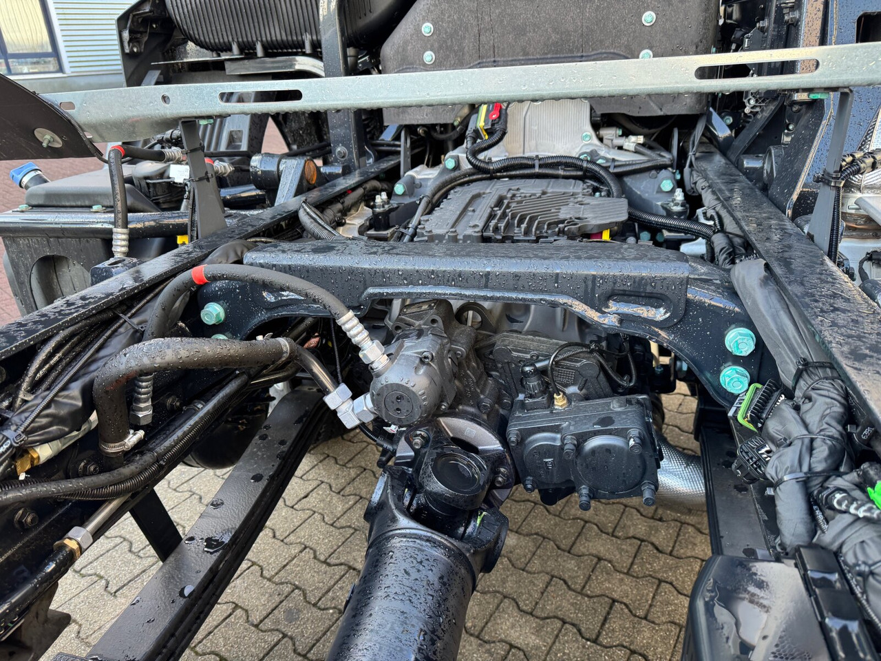 MAN TGS 41.440 8x4 BB TGS 41.440 8x4 BB, mehrfach vorhanden! - Cab chassis truck: picture 2 MAN TGS 41.440 8x4 BB TGS 41.440 8x4 BB, mehrfach vorhanden! - Cab chassis truck: picture 2